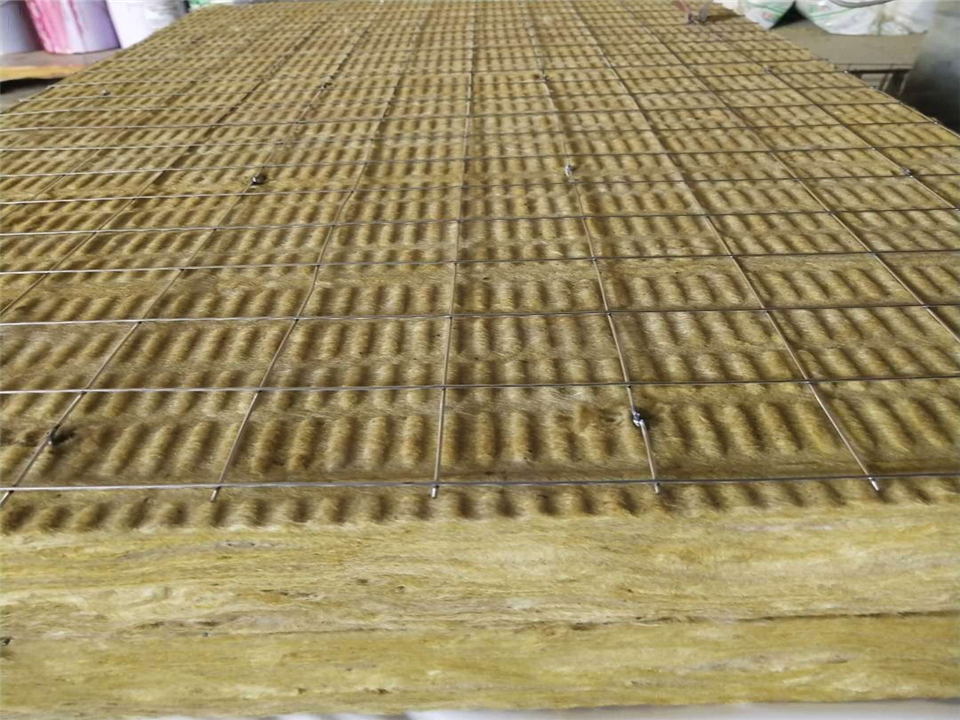 钢网插丝岩棉板