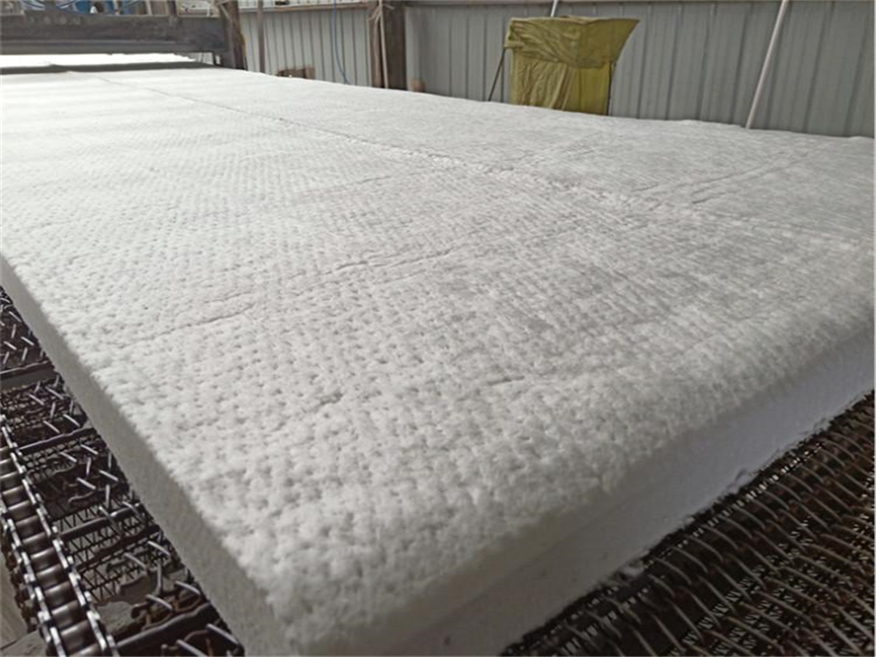 硅酸铝陶瓷纤维毯